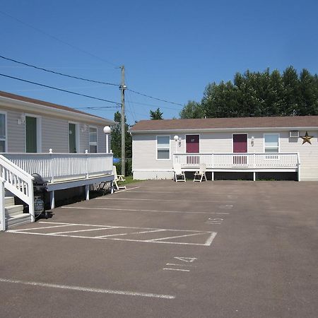 شدياك Gaudet Motel المظهر الخارجي الصورة