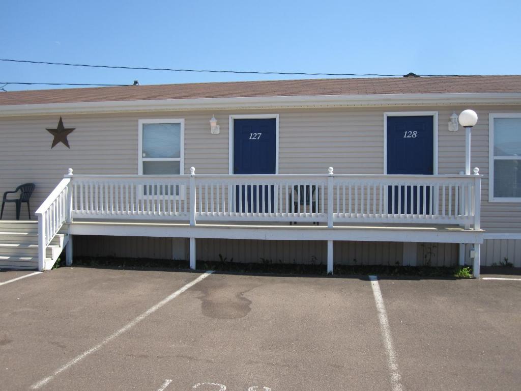 شدياك Gaudet Motel المظهر الخارجي الصورة